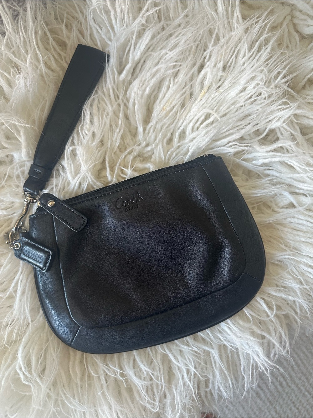 Coach black leather wristlet, NWOT - Picture 6 of 9
